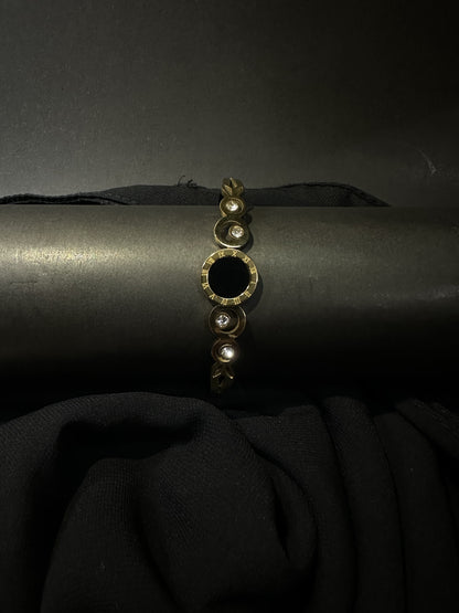 Classic Roman Noir Bangle