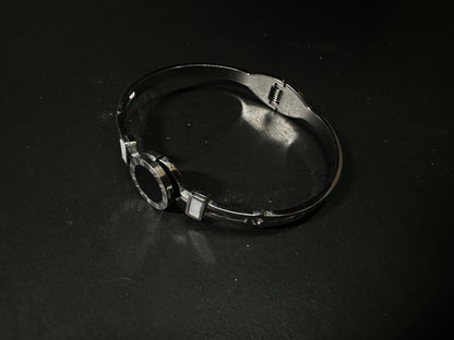 Stainless steel korean inspired handcuff