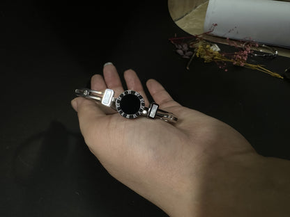 Stainless steel korean inspired handcuff