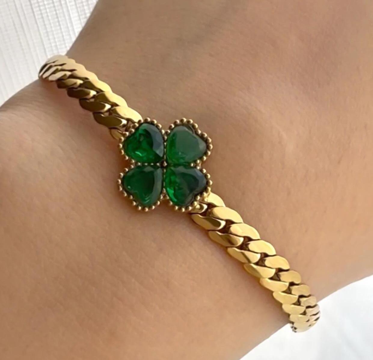 Sleek Clove Stainless Steel Bracelet