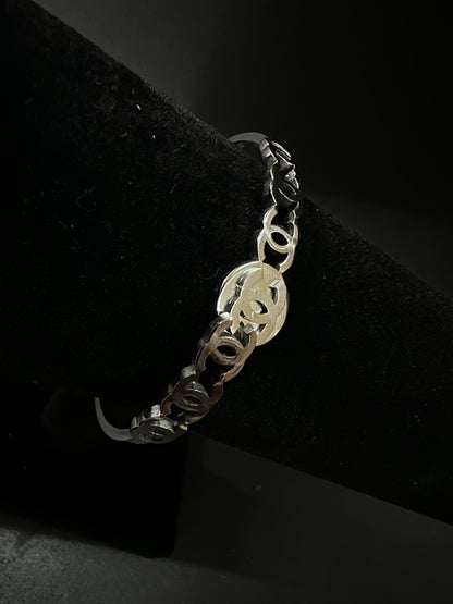 Modern Gucci Logo inspired Handcuff