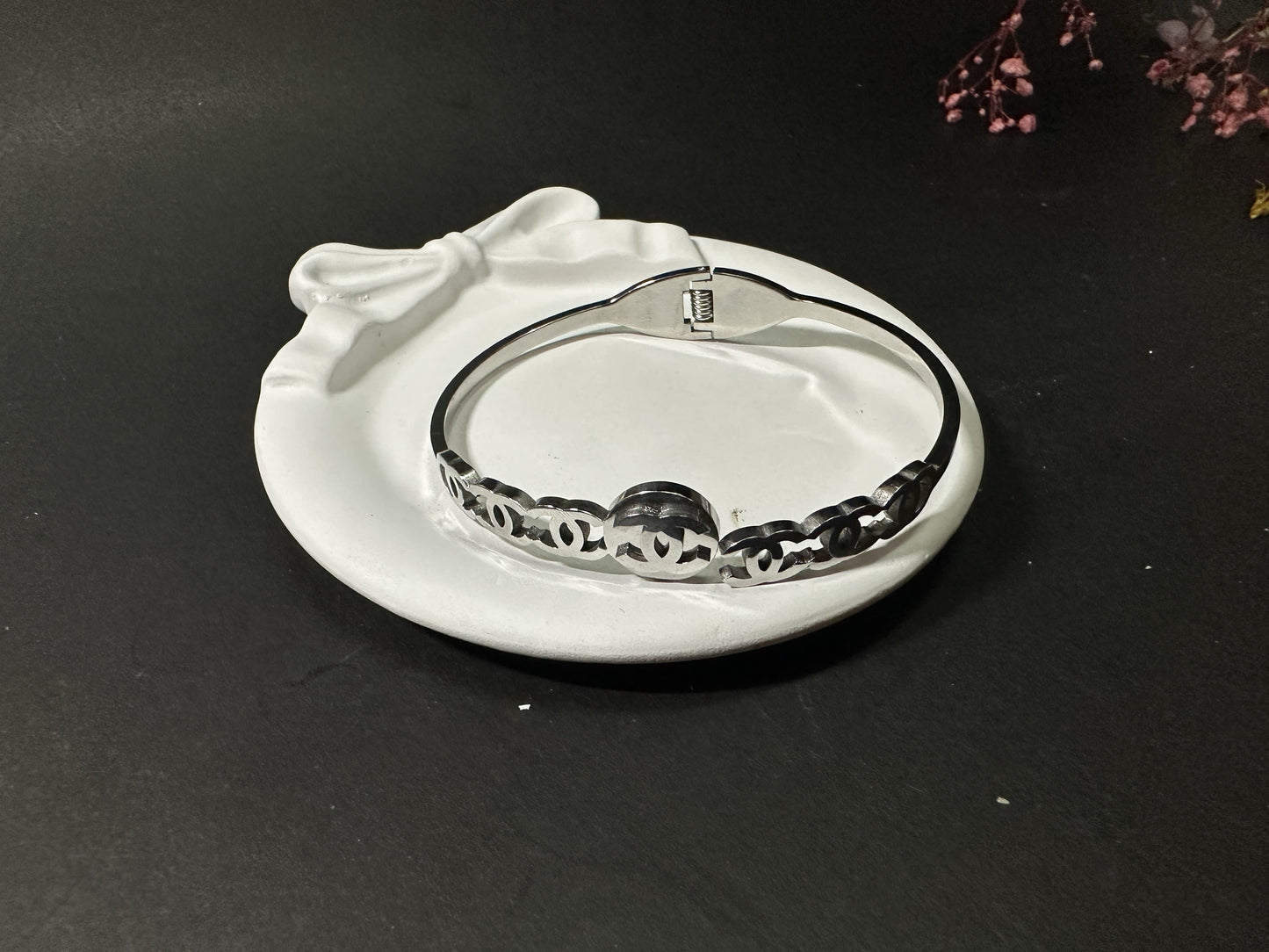 Modern Gucci Logo inspired Handcuff