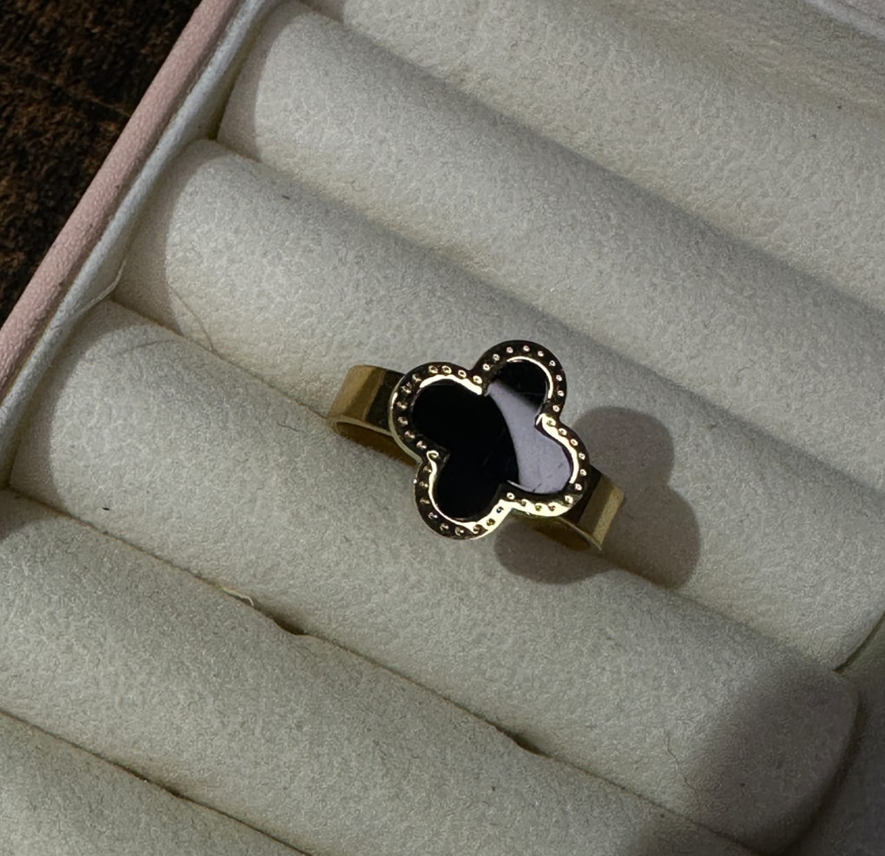 Trending Clove Ring